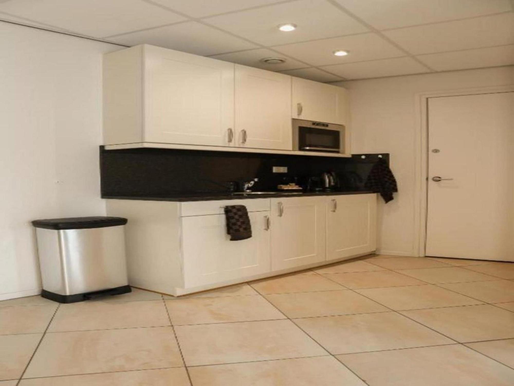 Pleasant Studio Apartment De Cocksdorp  Exterior foto