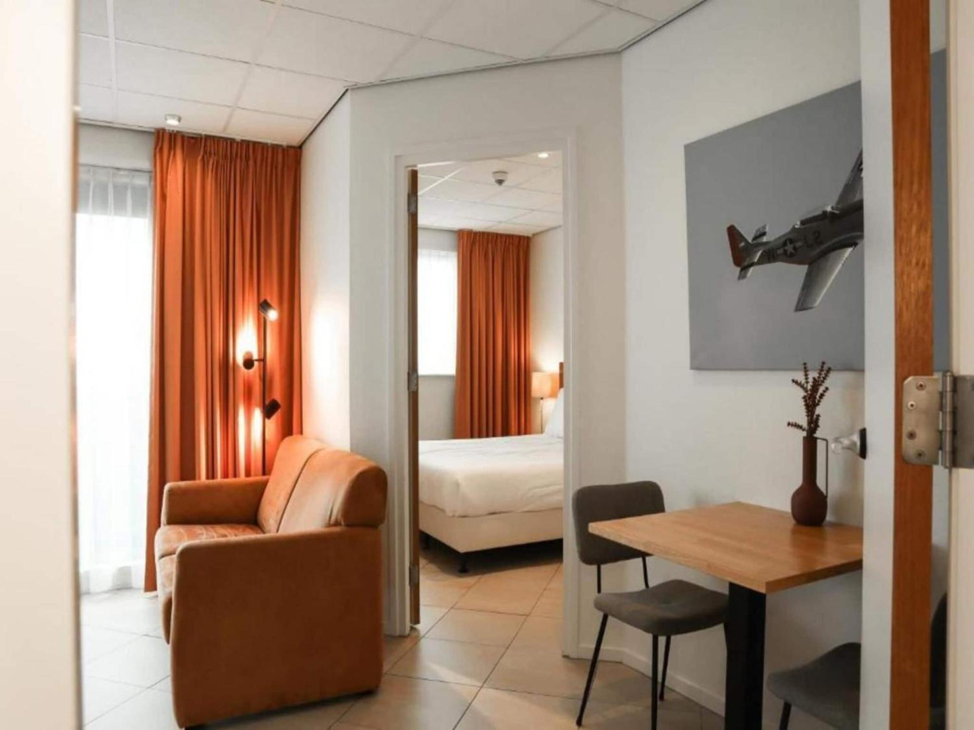 Pleasant Studio Apartment De Cocksdorp  Exterior foto